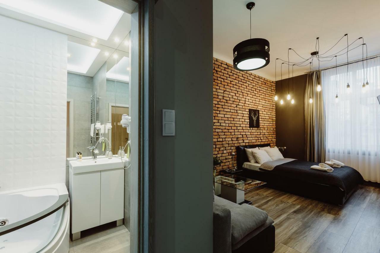 Leo Apartments Main Square Krakow Ngoại thất bức ảnh