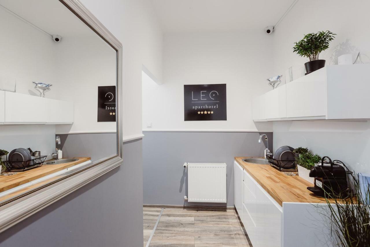 Leo Apartments Main Square Krakow Ngoại thất bức ảnh